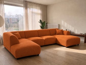 U-Bank Rotterdam in oranje – kleurimpressie