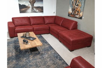 Voorburg Ottomaan in rood – kleurimpressie
