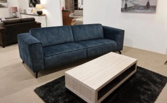 Bank Wolvega · 3 Zits 225cm