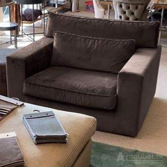 Oudenbosch Loveseat – bruin fauteuil met armleuning